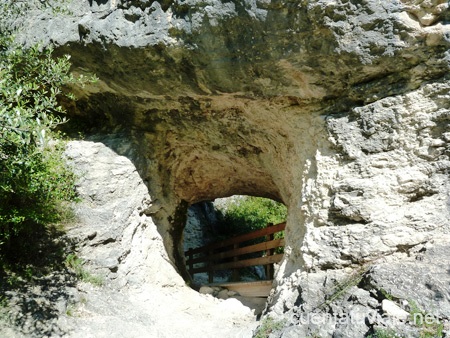 El Forat de la Juvea. Ruta del Barranco del Infierno, Vall de Laguar.